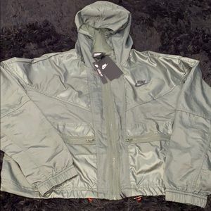Green Nike windbreaker